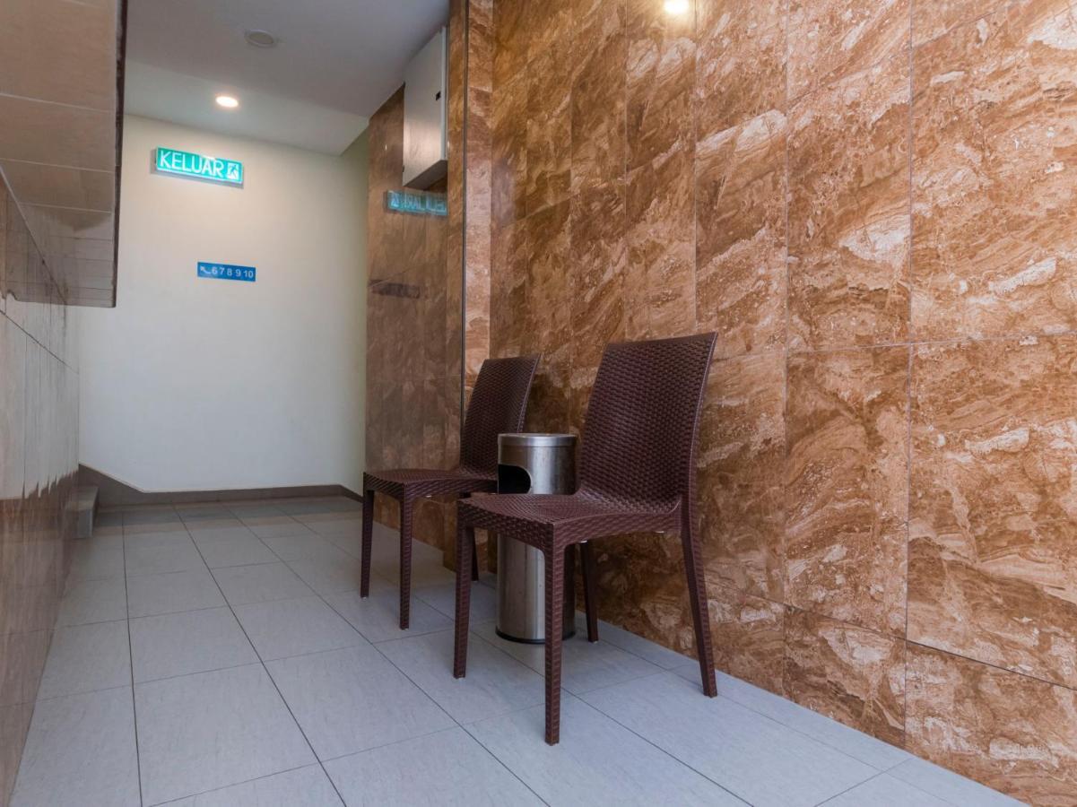 Oyo 44095 Bluewater Hotel Mersing Ngoại thất bức ảnh